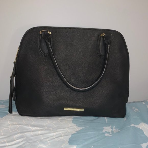 Large Steve Madden purse - Picture 3 of 4